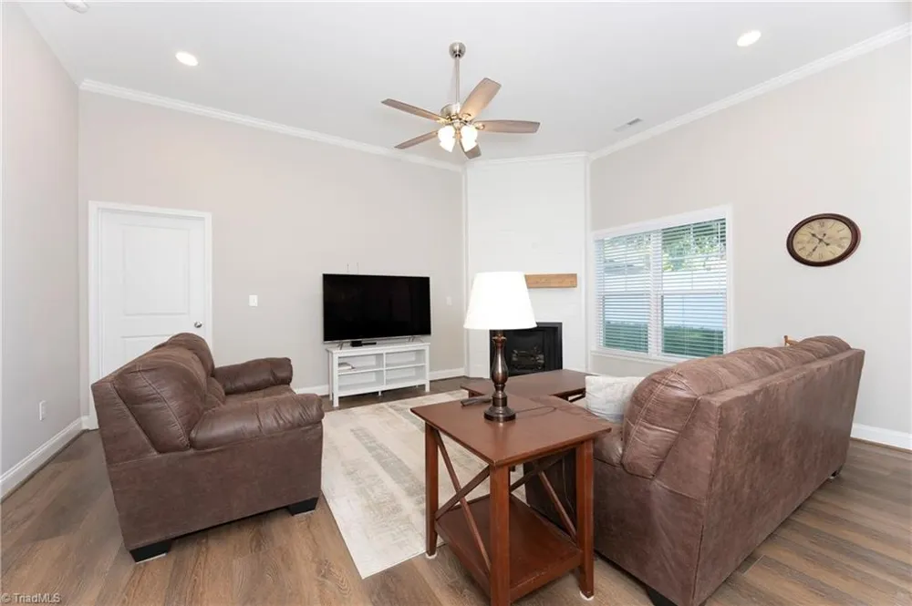 438 Fernwood Drive Yadkinville, NC 27055
