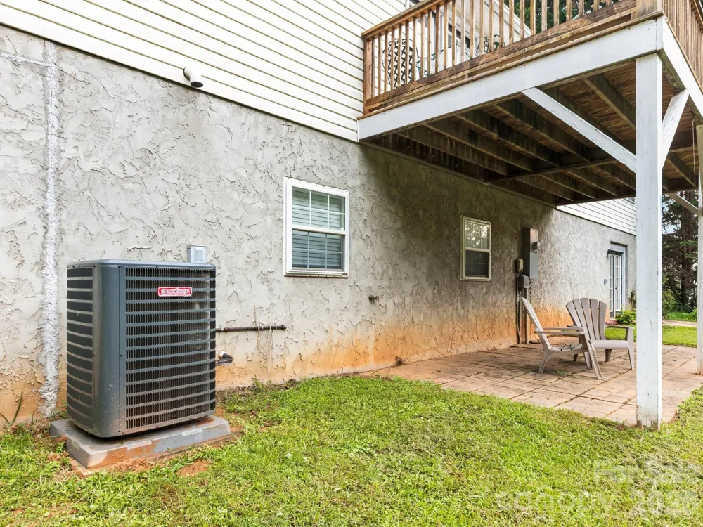38 Brown Lynch Road Candler, NC 28715