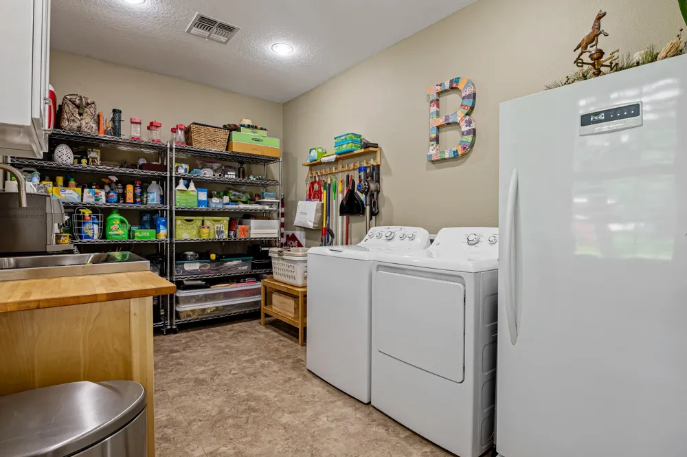 10427 Fm 229 Grapeland, TX 75844