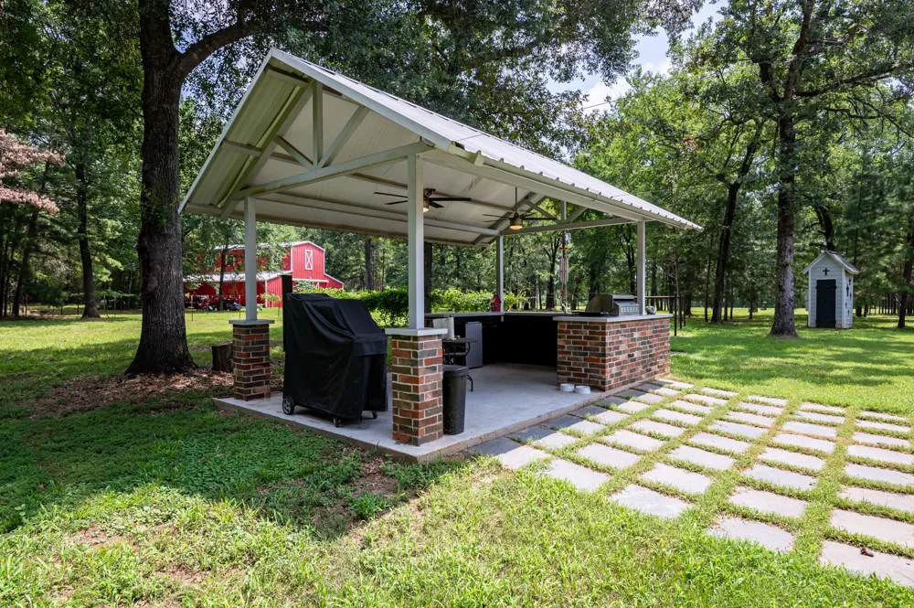 10427 Fm 229 Grapeland, TX 75844