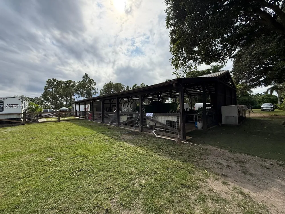 25945 SW 197th Ave Homestead, FL 33031