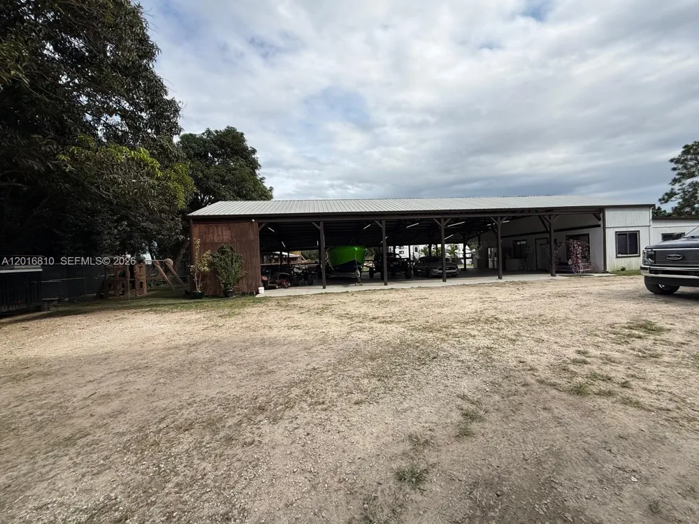 25945 SW 197th Ave Homestead, FL 33031