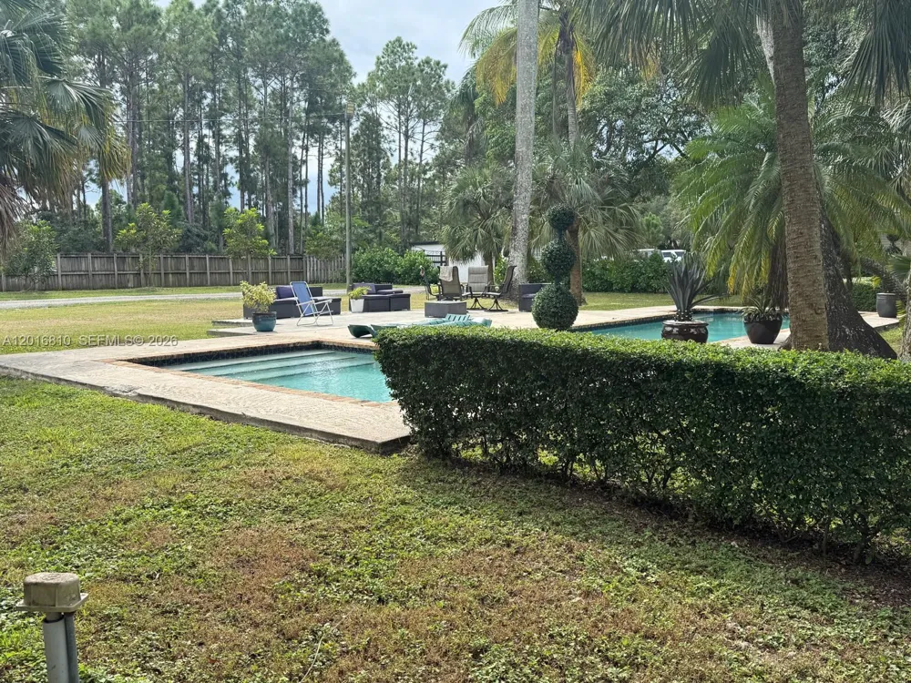 25945 SW 197th Ave Homestead, FL 33031