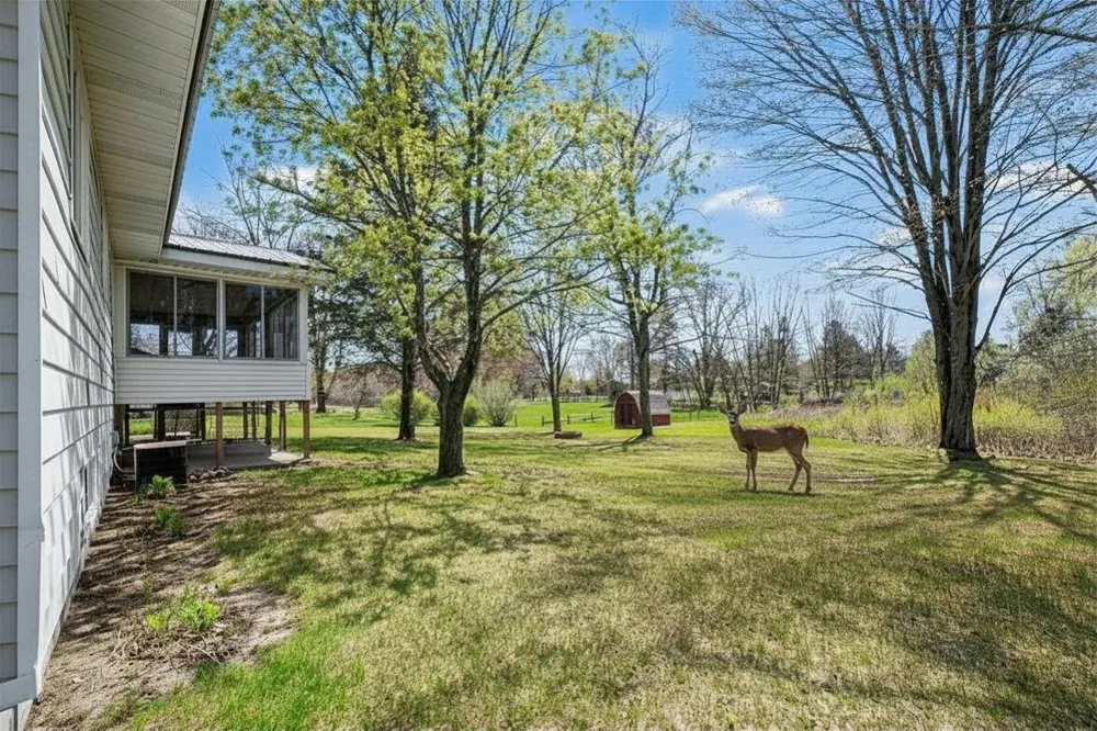 3431 Maradee Court Surrey Township, MI 48622
