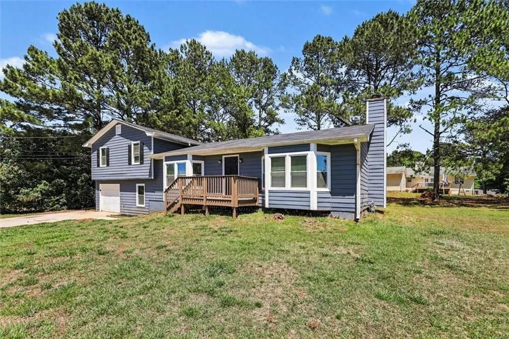 150 James Court Palmetto, GA 30268