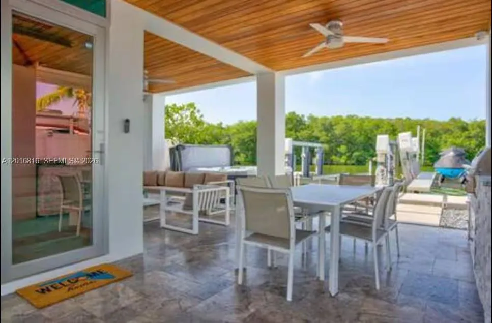 325 Calusa Key Largo, FL 33037