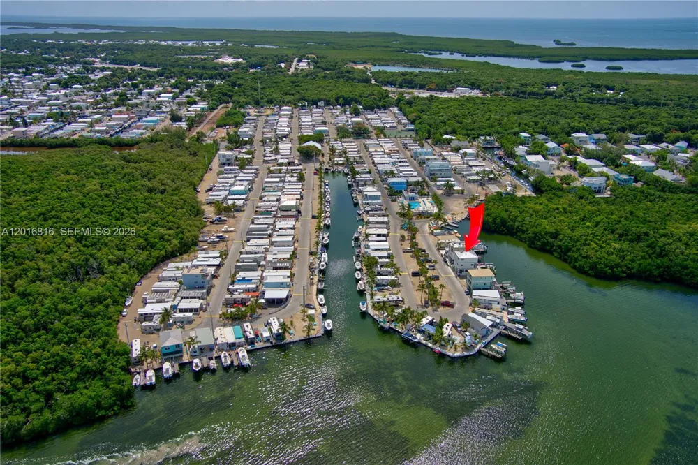 325 Calusa Key Largo, FL 33037