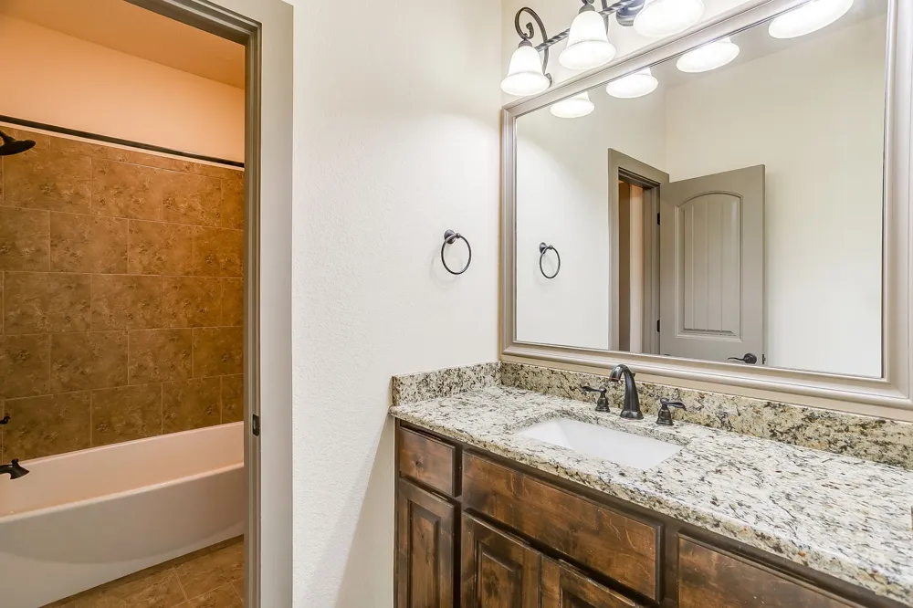 770 County Road 1346 Chico, TX 76431