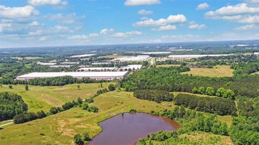 0000 Wayne Poultry Road Pendergrass, GA 30567