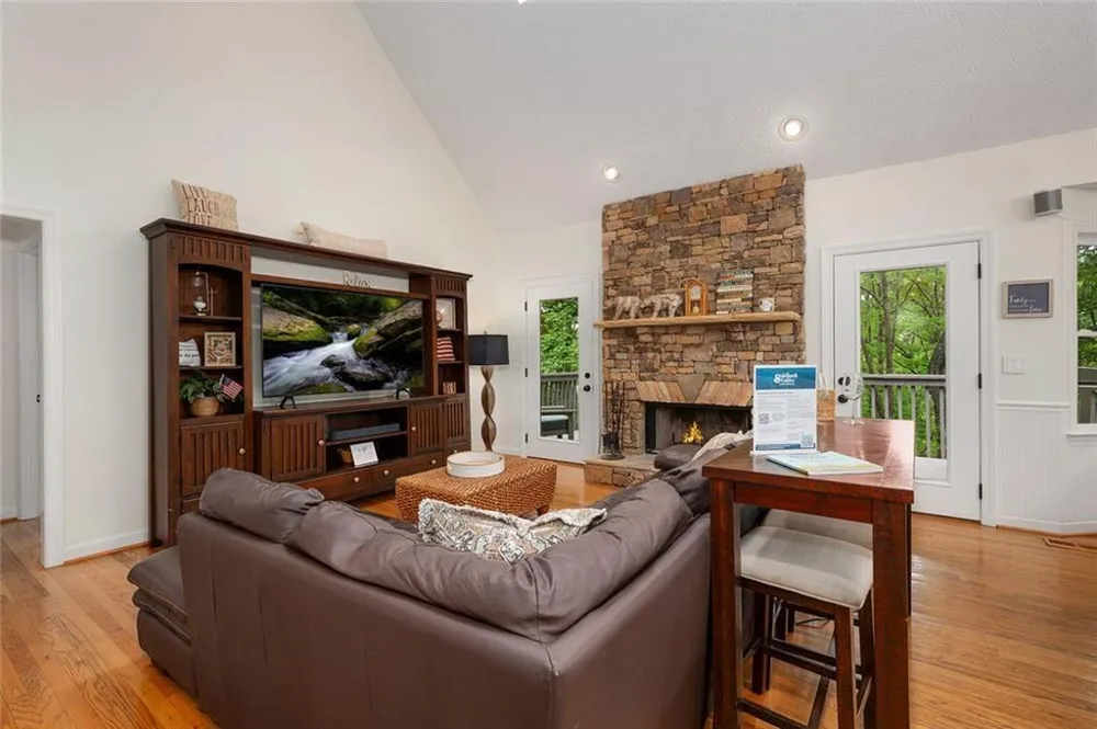 113 Yanoo Trace Big Canoe, GA 30143
