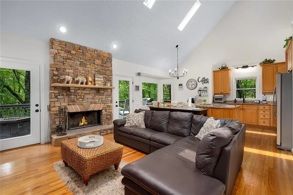 113 Yanoo Trace Big Canoe, GA 30143