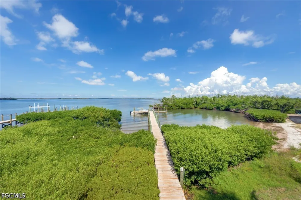 Useppa #Unit A Useppa Island, FL 33924