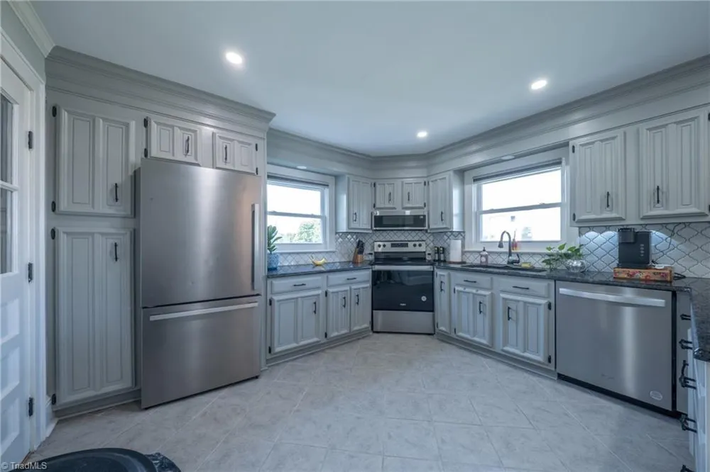 6618 Westfield Road Westfield, NC 27053