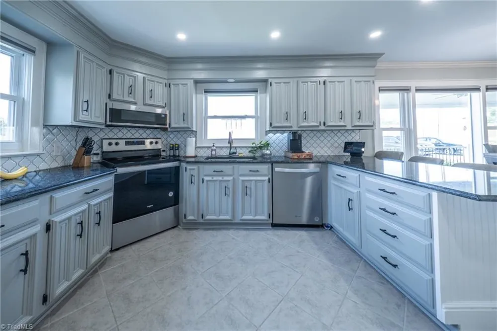 6618 Westfield Road Westfield, NC 27053