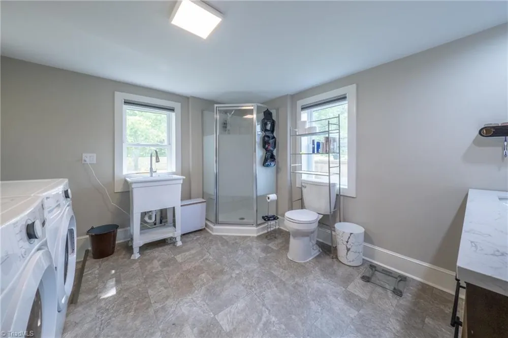 6618 Westfield Road Westfield, NC 27053