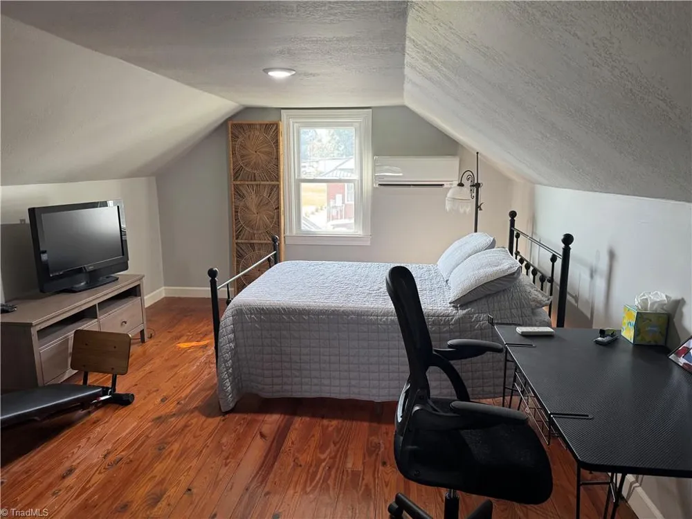6618 Westfield Road Westfield, NC 27053