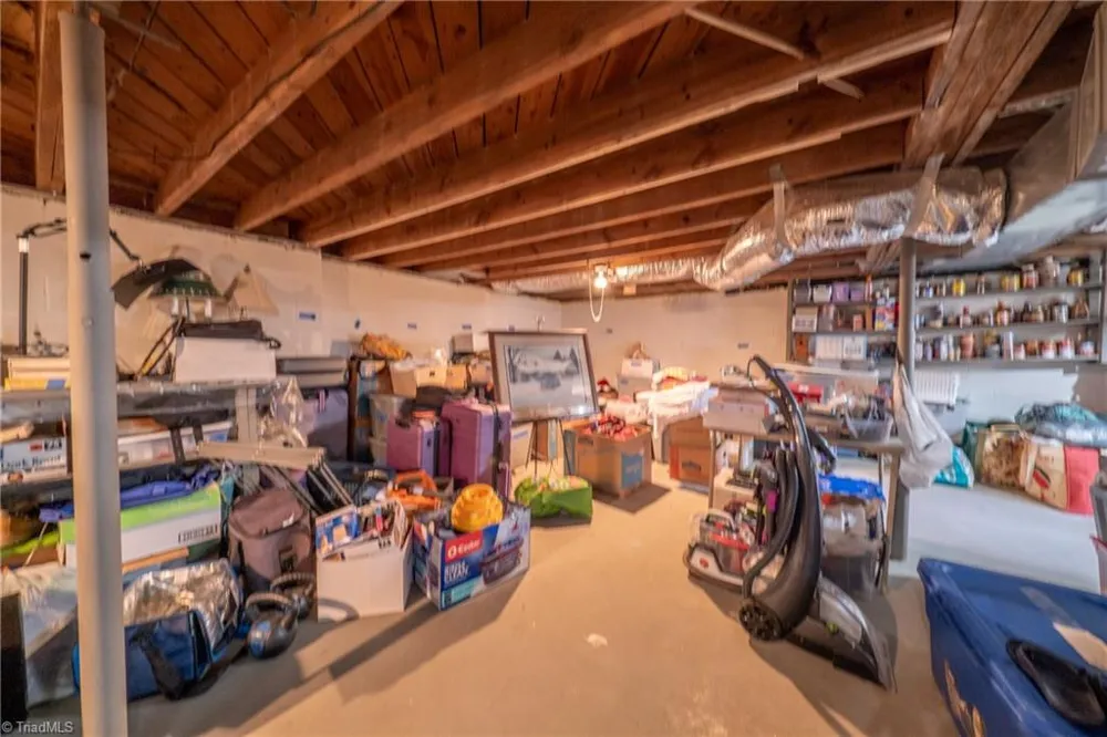 6618 Westfield Road Westfield, NC 27053