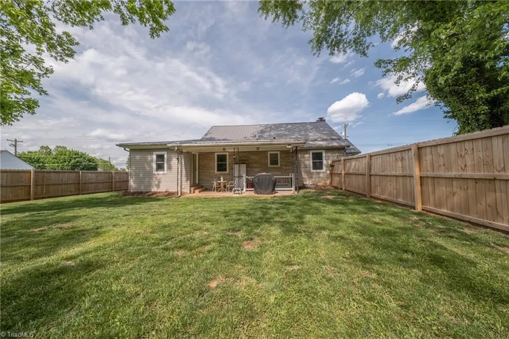6618 Westfield Road Westfield, NC 27053