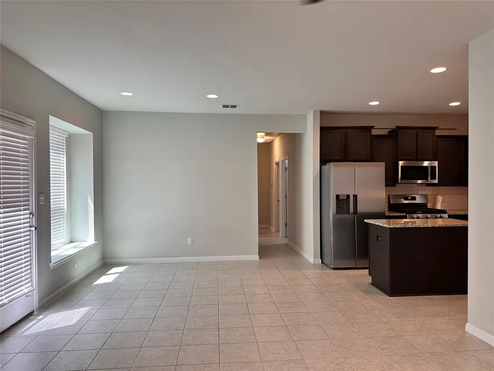 137 Rustic Glen Drive San Marcos, TX 78666