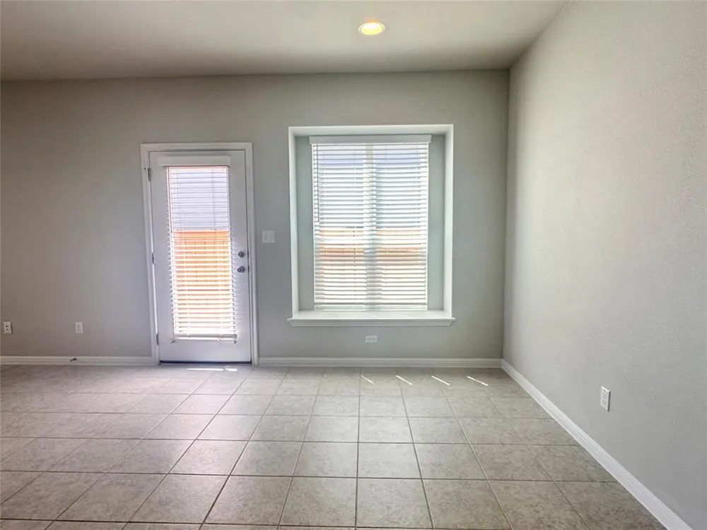 137 Rustic Glen Drive San Marcos, TX 78666