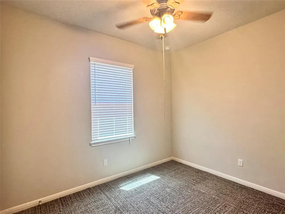 137 Rustic Glen Drive San Marcos, TX 78666