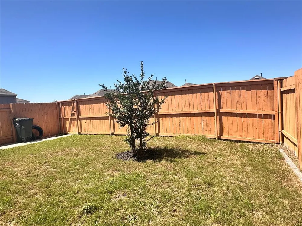 137 Rustic Glen Drive San Marcos, TX 78666