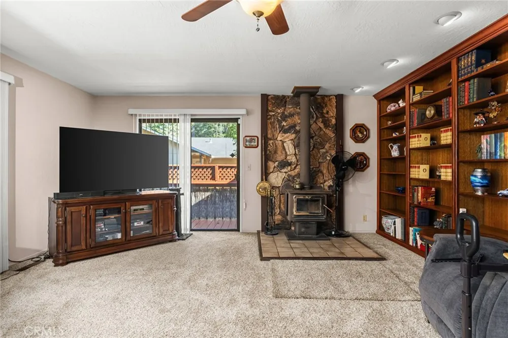 14219 Wycliff Magalia, CA 95954