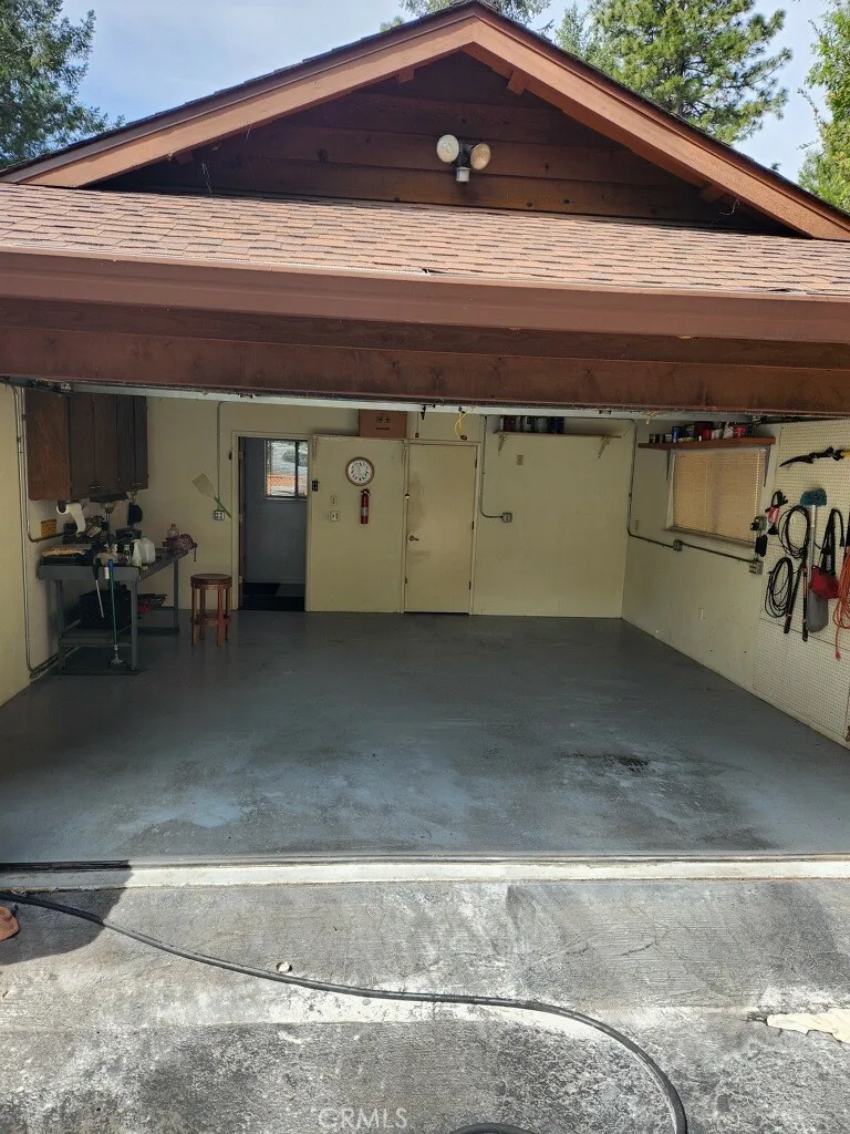 14219 Wycliff Magalia, CA 95954
