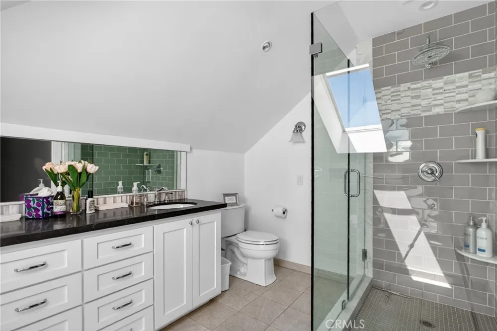 17066 Palmdale Huntington Beach, CA 92647