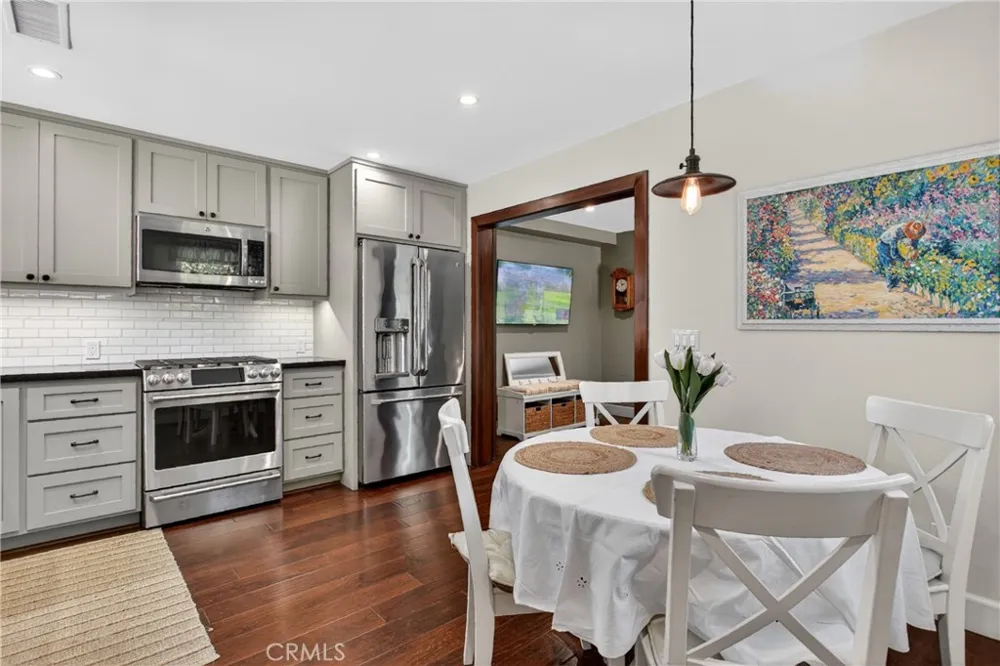 17066 Palmdale Huntington Beach, CA 92647