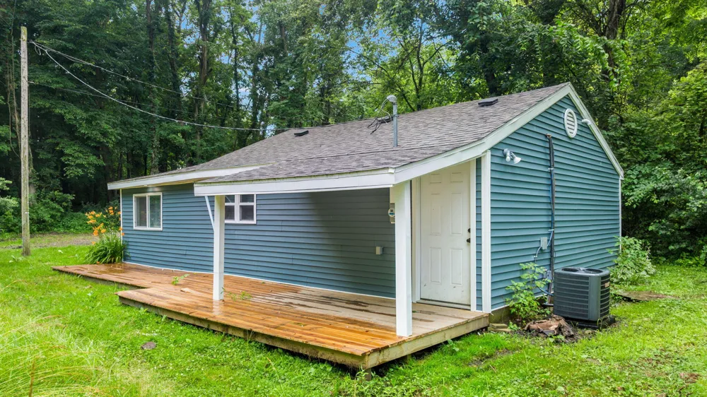 7323 E Pansy Lane New Carlisle, IN 46552