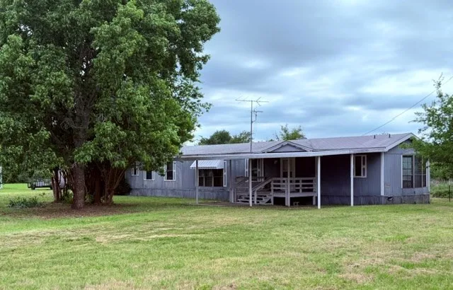 9391 County Road 2514 Eustace, TX 75124