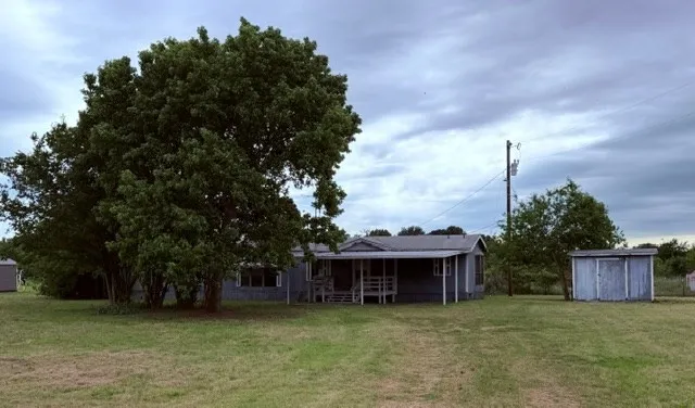9391 County Road 2514 Eustace, TX 75124