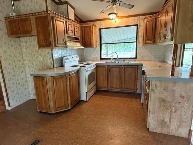 9391 County Road 2514 Eustace, TX 75124