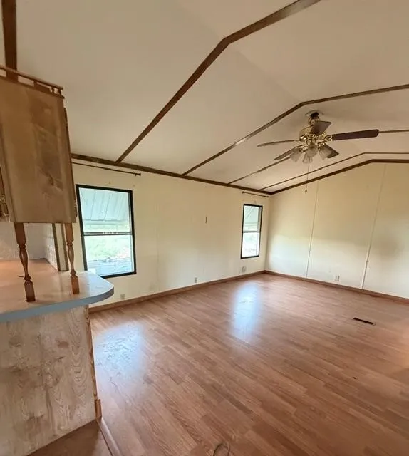 9391 County Road 2514 Eustace, TX 75124