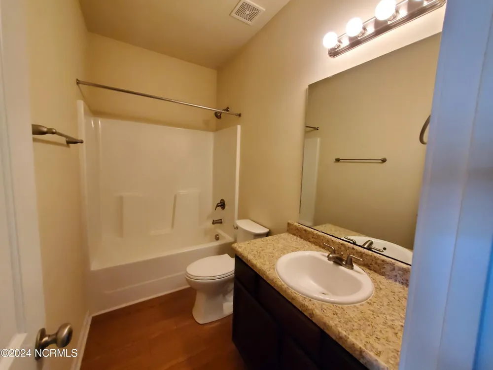 326 Cedar Island Trail Holly Ridge, NC 28445