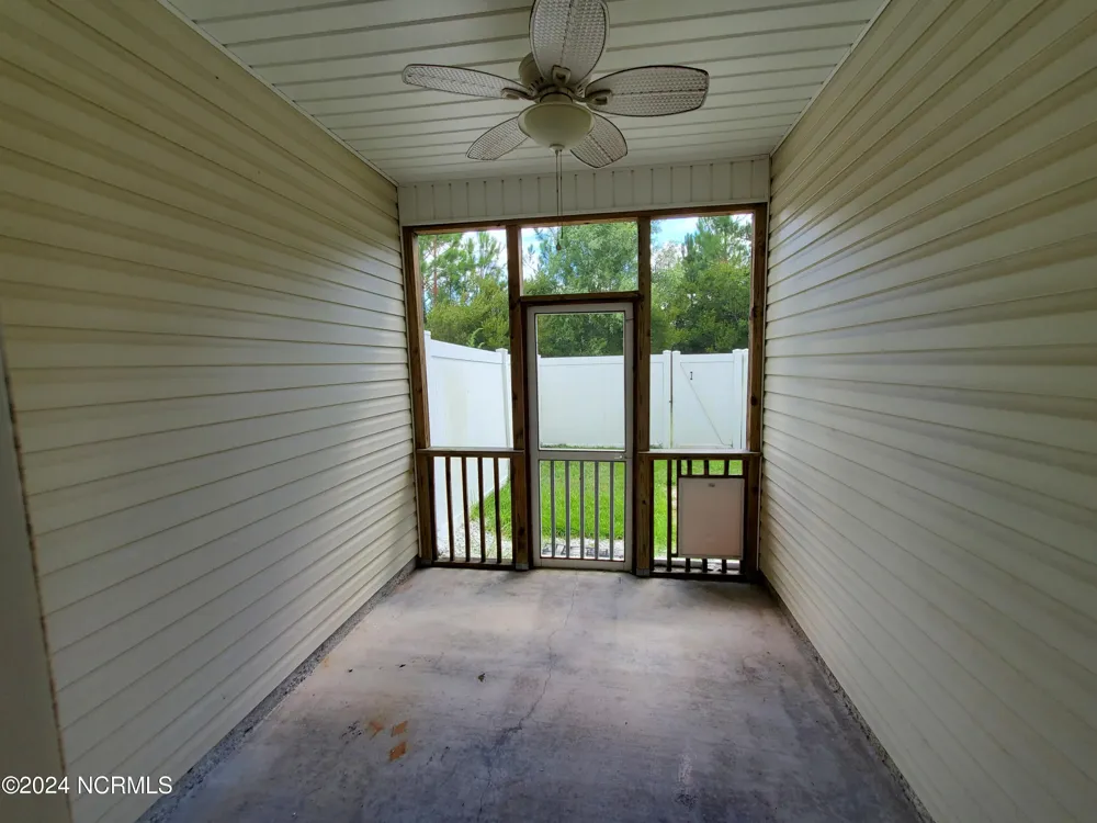 326 Cedar Island Trail Holly Ridge, NC 28445