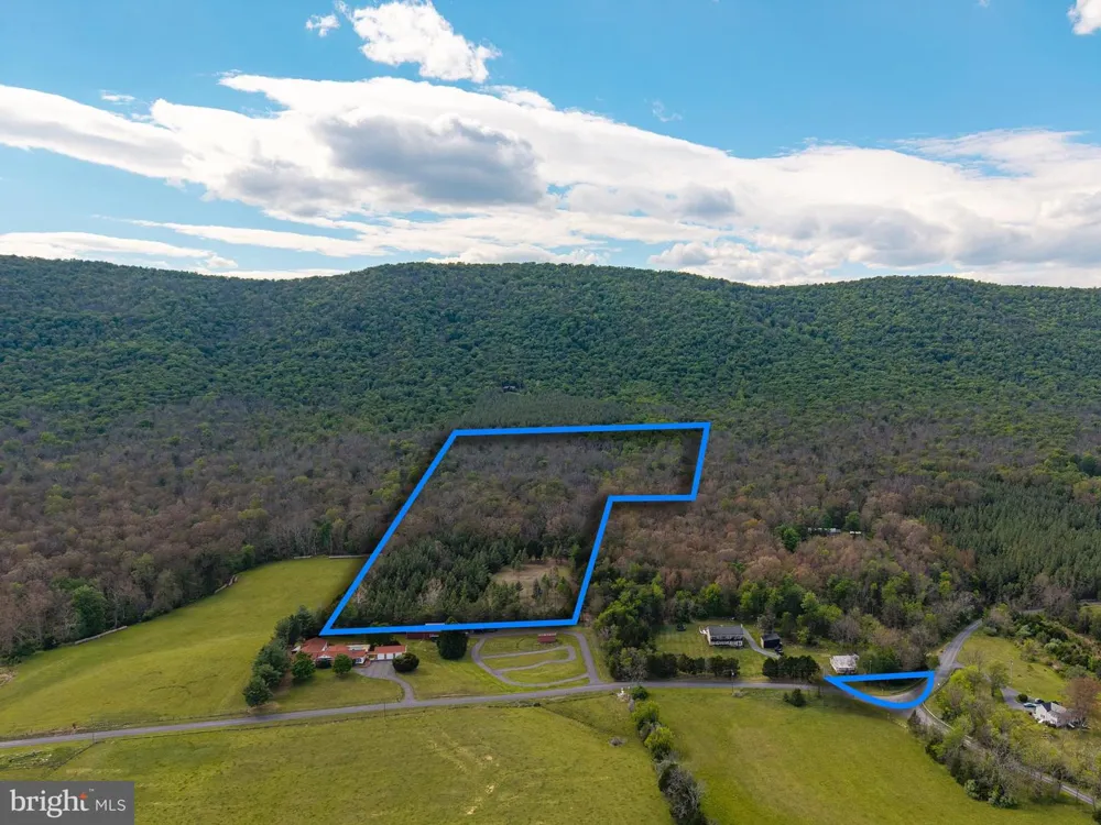 BOLIVER ROAD Fort Valley, VA 22652