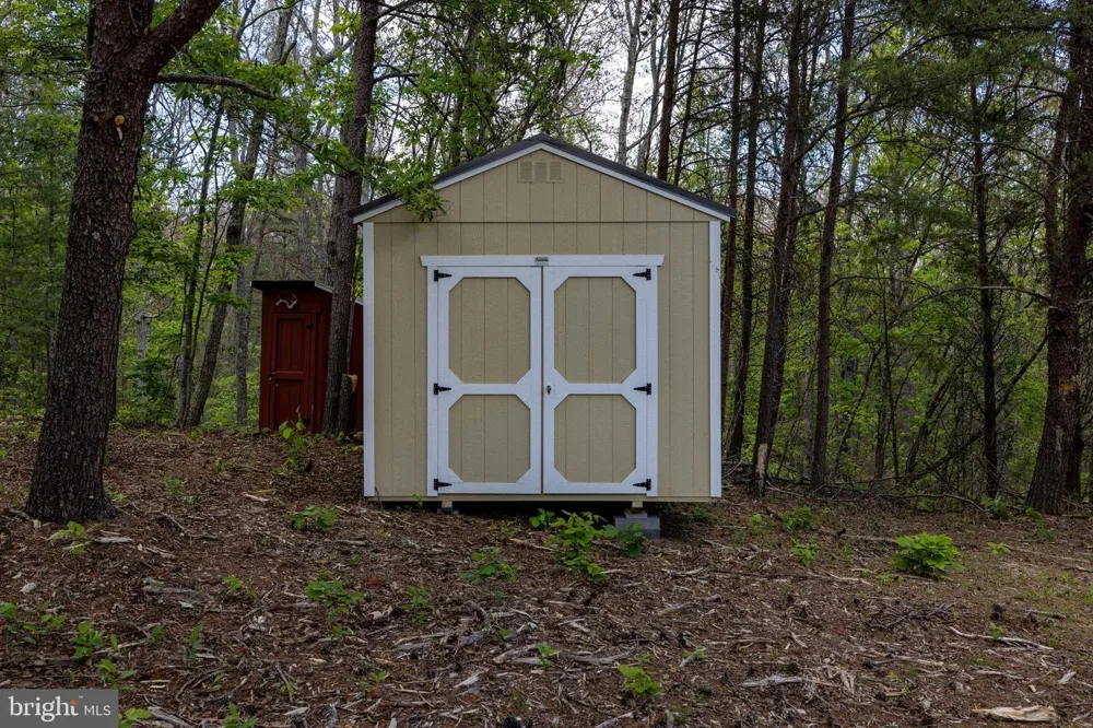 BOLIVER ROAD Fort Valley, VA 22652