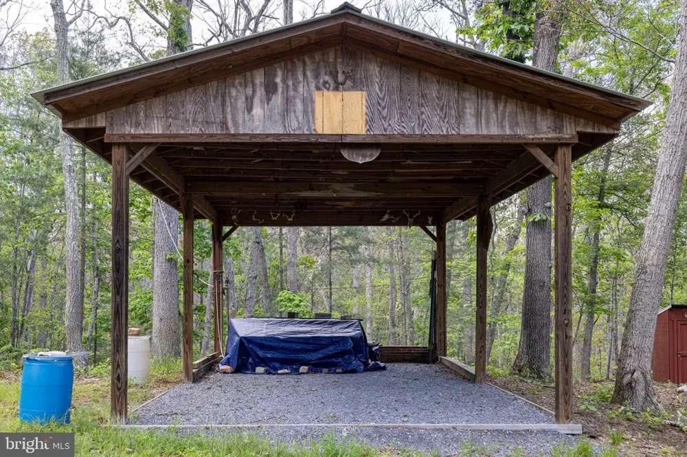 BOLIVER ROAD Fort Valley, VA 22652
