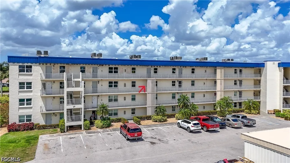 Augusta Drive #309 Fort Myers, FL 33907
