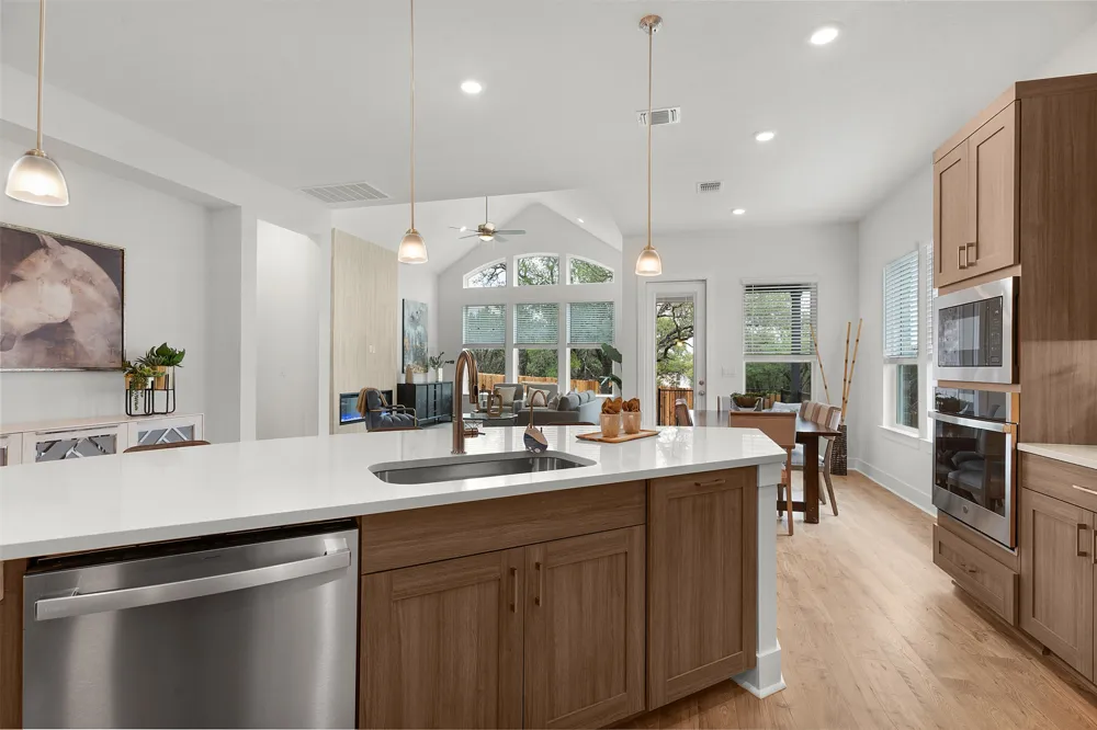 4304 College Square Drive Round Rock, TX 78665