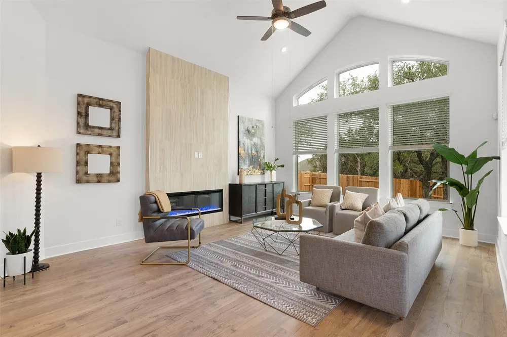 4304 College Square Drive Round Rock, TX 78665