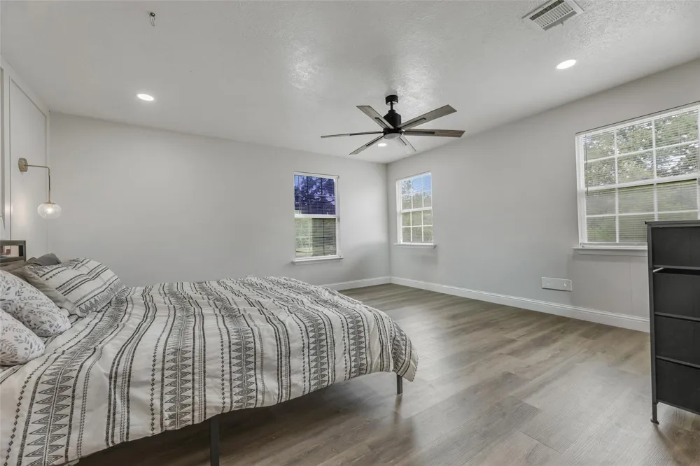 3508 Dick Barnes Loop Bedias, TX 77831