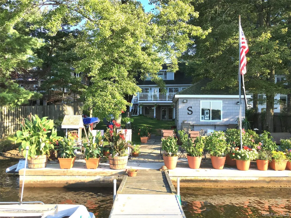 65 Sarine Road Wurtsboro, NY 12790