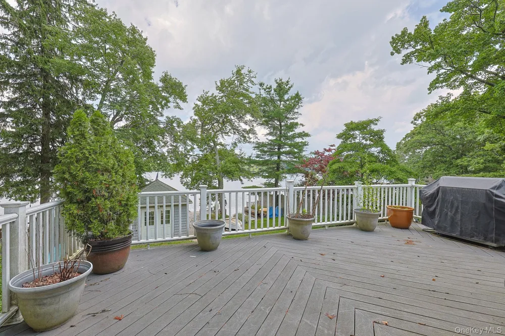 65 Sarine Road Wurtsboro, NY 12790