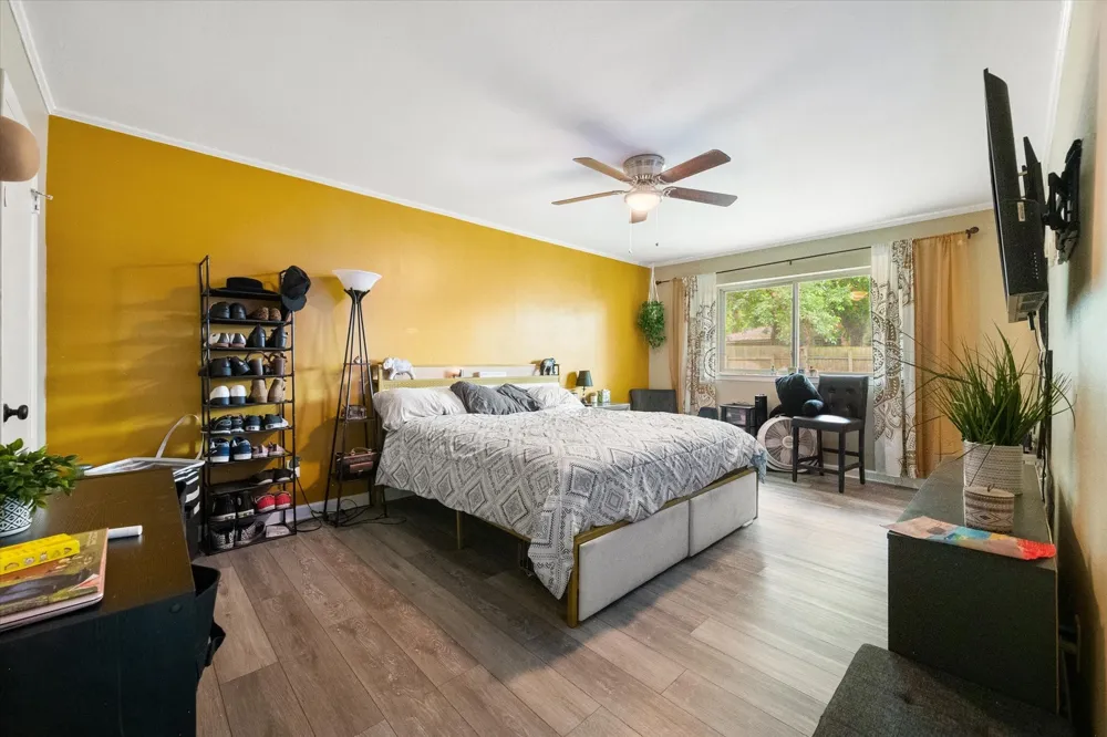 802 Crest Oak Court Arlington, TX 76012