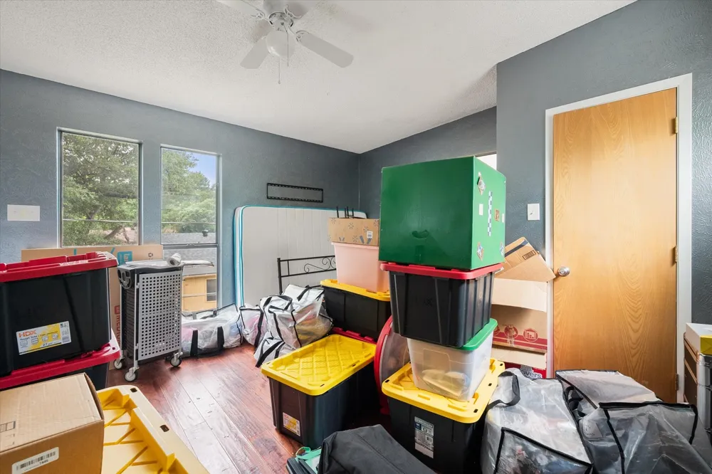802 Crest Oak Court Arlington, TX 76012