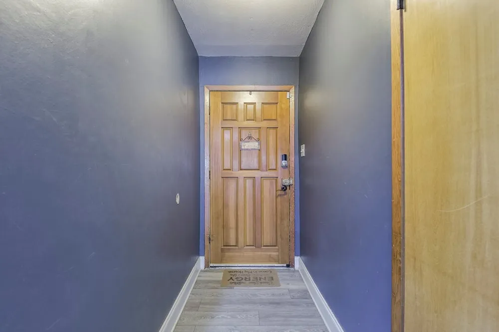 802 Crest Oak Court Arlington, TX 76012