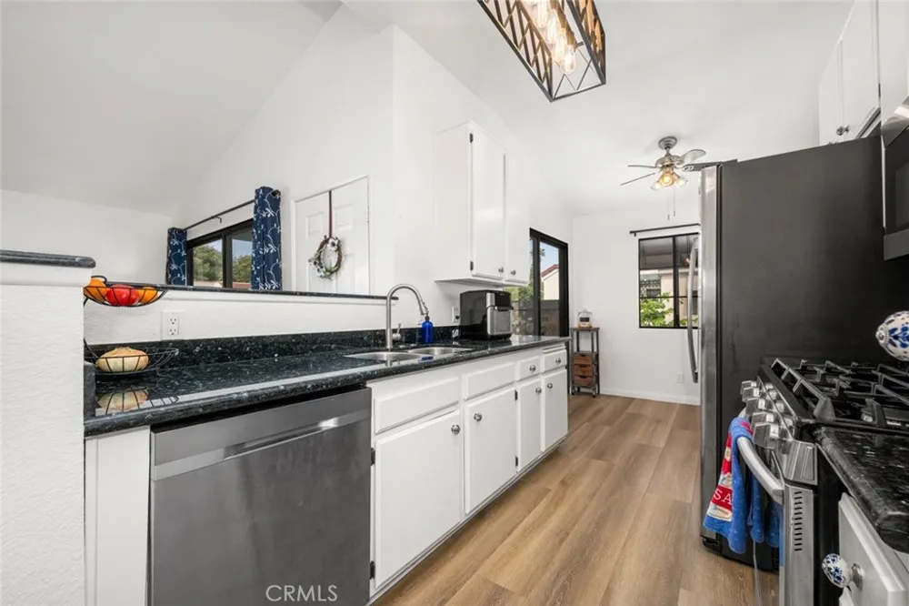 3572 W Stonepine Lane #F Anaheim, CA 92804